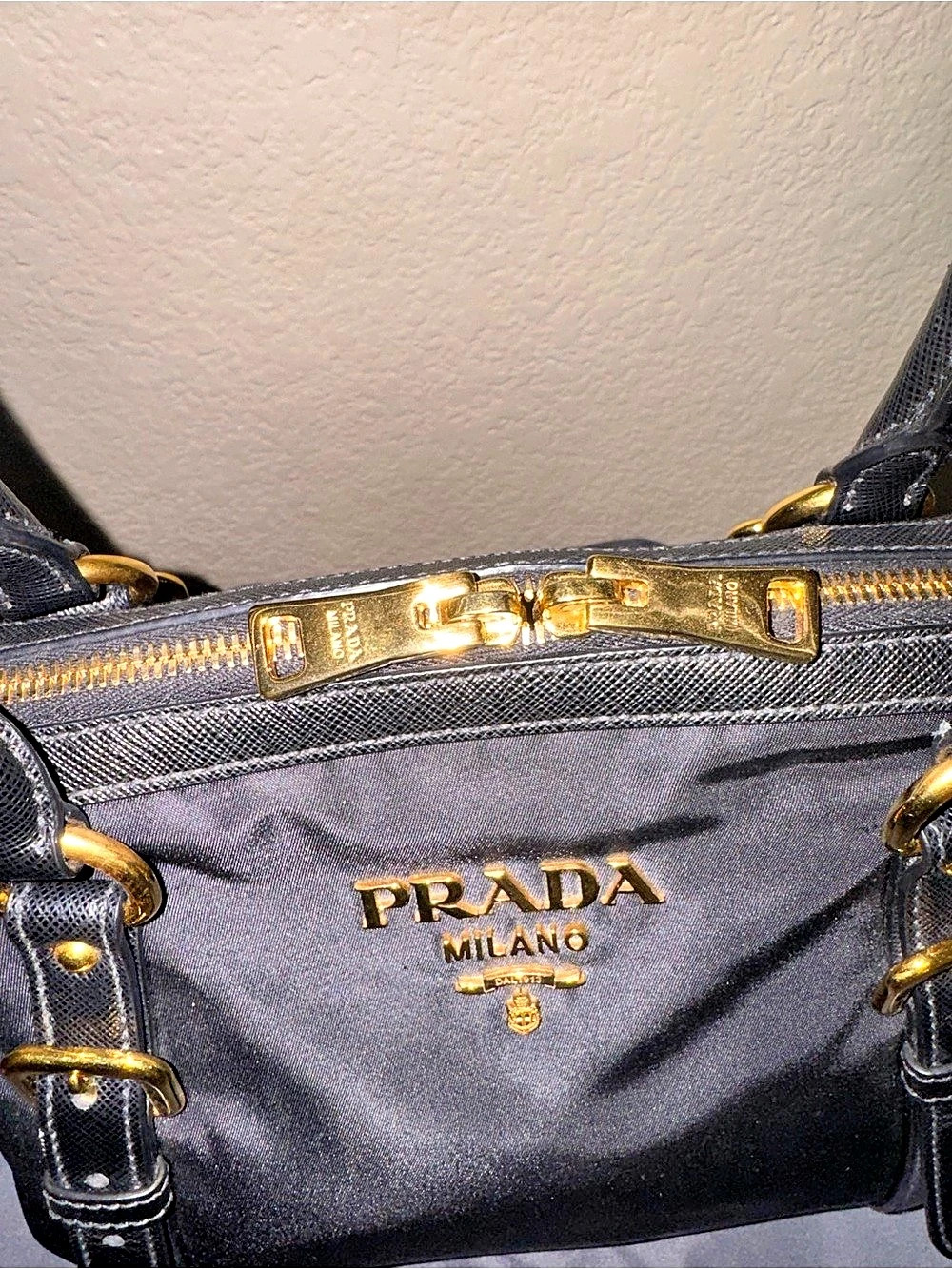Prada Womens Tessuto Nylon Saffiano
Leather Black Handbag - Picture 4 of 7